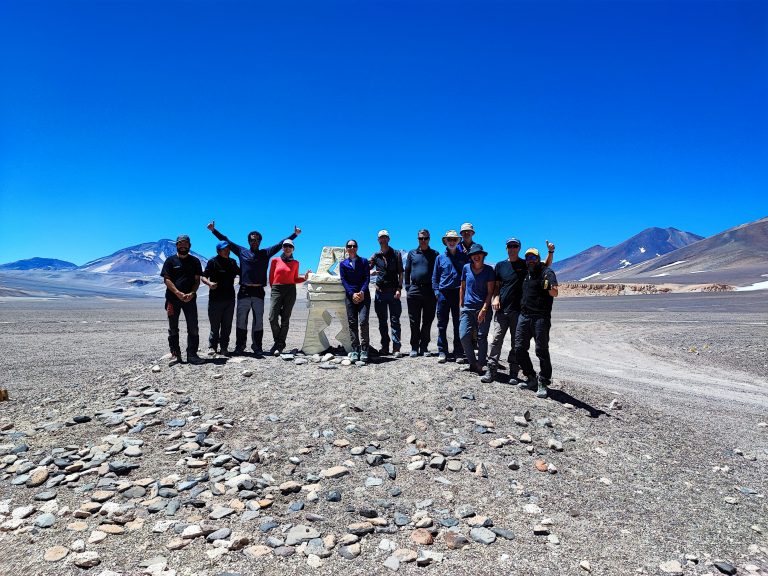ojos del salado base camp