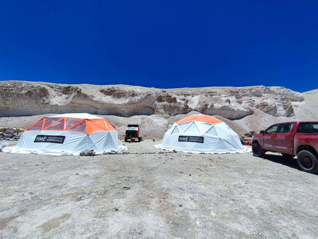 base camp ojos del salado